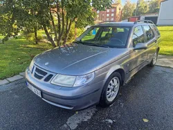 Grå Begagnad 2005 Saab 9-5 Linear Kombi | 10 000 kr (Marknadspris)