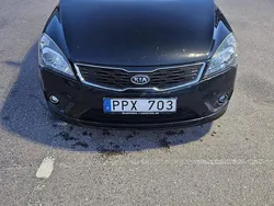Svart Begagnad 2011 Kia ProCeed Halvkombi | 45 000 kr (Marknadspris)