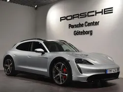 Silver Begagnad 2023 Porsche Taycan 4S Cross Turismo Sedan | 899 000 kr (Superpris)