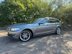 Mörkgrå Begagnad 2012 BMW 530 Kombi | 149 000 kr (Marknadspris)