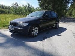 Svart Begagnad 2011 BMW 118 Advantage Halvkombi | 39 000 kr (Dyr)