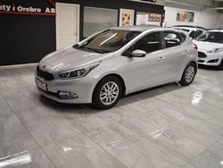 Grå Begagnad 2013 Kia Ceed 3 Halvkombi | 89 900 kr (Lite dyr)