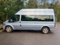 Blå Begagnad 2008 Ford Transit Kombi | 43 900 kr (Marknadspris)