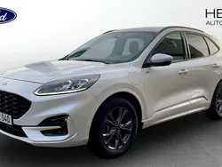 Vit (white) Begagnad 2020 Ford Kuga ST-Line X SUV | 264 900 kr (Marknadspris)