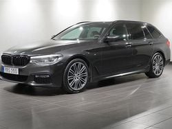 Grå Begagnad 2017 BMW 530 M Sport Kombi | 299 800 kr (Marknadspris)