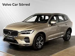 Ljusgrå Begagnad 2023 Volvo XC60 Core SUV | 499 900 kr (Superpris)