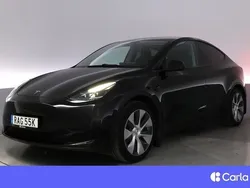 Svart Begagnad 2023 Tesla Model Y Standard Range SUV | 369 900 kr (Bra pris)
