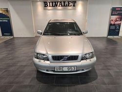 Grå Begagnad 2004 Volvo S40 Standard Sedan | 19 900 kr (Superpris)