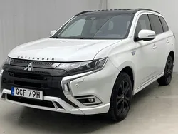 Vit Begagnad 2019 Mitsubishi Outlander Edition SUV | 206 000 kr (Marknadspris)