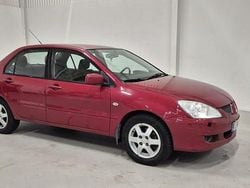 Begagnad 2004 Mitsubishi Lancer Sedan | 18 000 kr (Bra pris)