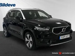 Svart Begagnad 2020 Volvo XC40 Momentum SUV | 329 900 kr (Marknadspris)