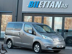 Grå Begagnad 2016 Nissan e-NV200 Van | 199 900 kr