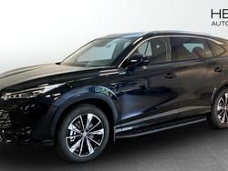 Svart (black) Begagnad 2025 MG HS Luxury SUV | 419 990 kr (Marknadspris)