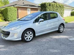 Grå Begagnad 2009 Peugeot 308 Halvkombi | 39 000 kr (Lite dyr)