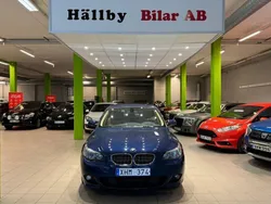Blå Begagnad 2004 BMW 545 Sedan | 109 900 kr