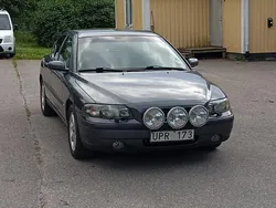 Grå Begagnad 2004 Volvo S60 Business Edition Sedan | 18 000 kr (Marknadspris)