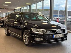 Svart Begagnad 2018 VW Passat Kombi | 179 900 kr (Marknadspris)