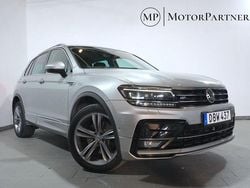Grå Begagnad 2018 VW Tiguan R-line SUV | 249 900 kr (Marknadspris)