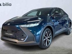 Blå Ny 2024 Toyota C-HR Style SUV | 459 500 kr (Dyr)