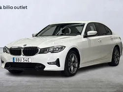Vit Begagnad 2020 BMW 320 Sport Line Sedan | 274 900 kr (Bra pris)