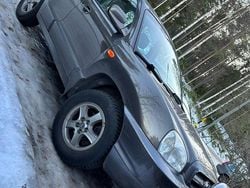 Mörkgrå Begagnad 2005 Hyundai Santa Fe SUV | 22 000 kr (Bra pris)