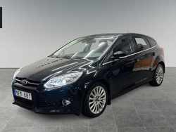Svart Begagnad 2011 Ford Focus Titanium Halvkombi | 99 900 kr (Dyr)