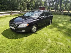 Svart Begagnad 2014 Volvo V70 Kinetic Kombi | 80 000 kr (Marknadspris)