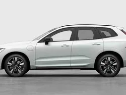 Vit Ny 2026 Volvo XC60 SUV | 651 400 kr (Lite dyr)
