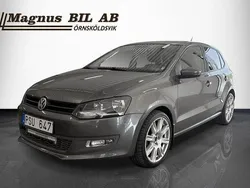 Mörkgrå Begagnad 2010 VW Polo Halvkombi | 79 900 kr (Marknadspris)