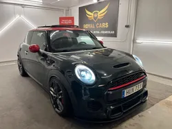 Flerfärgad Begagnad 2016 Mini John Cooper Works Chili Halvkombi | 229 990 kr (Bra pris)
