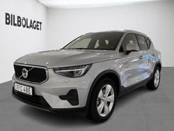 Silver Begagnad 2023 Volvo XC40 Core SUV | 359 800 kr (Marknadspris)