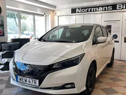 Vit Begagnad 2022 Nissan Leaf 360º Halvkombi | 248 000 kr (Lite dyr)