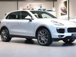 Silver Begagnad 2015 Porsche Cayenne SUV | 395 000 kr
