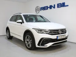 Vit Begagnad 2021 VW Tiguan R-line SUV | 369 000 kr (Lite dyr)