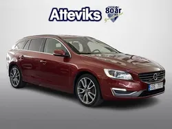 Röd Begagnad 2013 Volvo V60 Momentum Kombi | 148 900 kr (Marknadspris)
