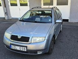 Grå Begagnad 2004 Skoda Fabia Kombi | 4 990 kr (Superpris)
