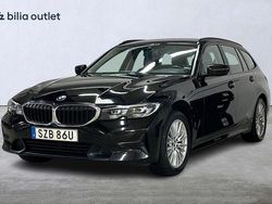 Svart Begagnad 2022 BMW 320 Sport Line Kombi | 259 900 kr (Superpris)