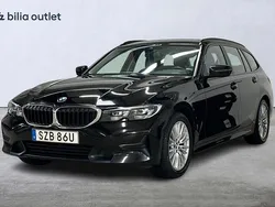 Svart Begagnad 2022 BMW 320 Sport Line Kombi | 269 900 kr (Bra pris)