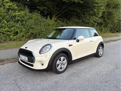 Vit Begagnad 2017 Mini ONE Pepper Halvkombi | 120 000 kr (Marknadspris)