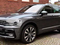 Mörkgrå (grå) Begagnad 2020 VW Tiguan R SUV | 399 000 kr