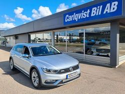 Silver (silver metallic) Begagnad 2019 VW Passat Alltrack Executive Kombi | 259 000 kr (Marknadspris)
