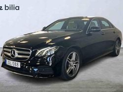 Svart Begagnad 2017 Mercedes E220 Sedan | 289 900 kr (Marknadspris)