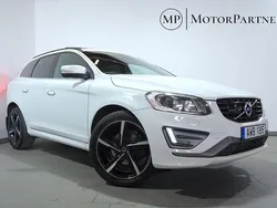 Vit Begagnad 2016 Volvo XC60 R-Design SUV | 229 900 kr