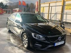 Begagnad 2018 Volvo S60 R-Design Sedan | 222 000 kr