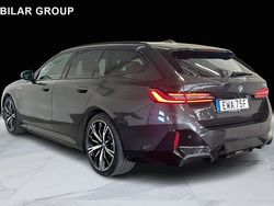Grå Begagnad 2025 BMW 530e M Sport Kombi | 699 000 kr (Lite dyr)