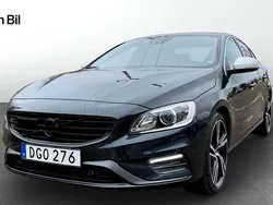 Grå Begagnad 2016 Volvo S60 R-Design Sedan | 249 000 kr