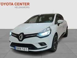 Vit Begagnad 2017 Renault Clio IV Halvkombi | 89 900 kr (Marknadspris)