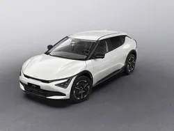 Grå Ny 2024 Kia EV6 Plus SUV | 665 400 kr (Marknadspris)