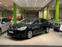 Svart Begagnad 2011 Citroën C4 Halvkombi | 59 900 kr (Marknadspris)