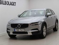 Silver Begagnad 2018 Volvo V90 CC Kombi | 339 900 kr (Marknadspris)
